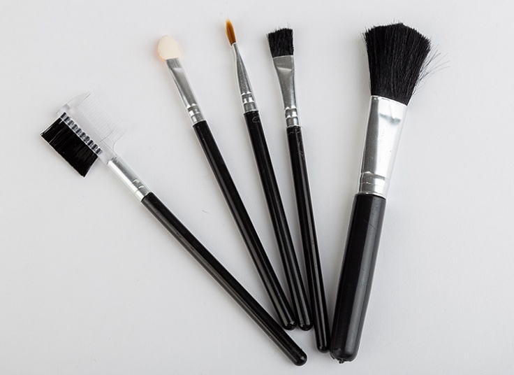 براش آرایشی Mei Hong Da