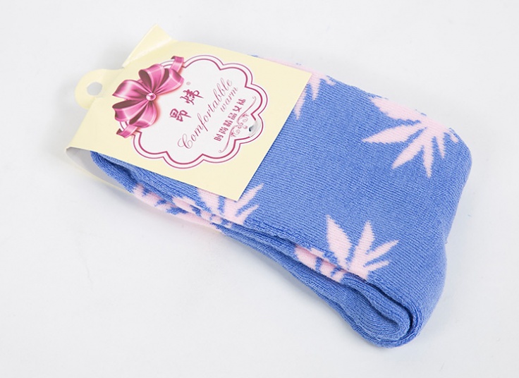 جوراب زمستانی زنانه