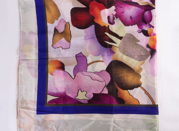 روسری ساتن قواره دار Ziboo