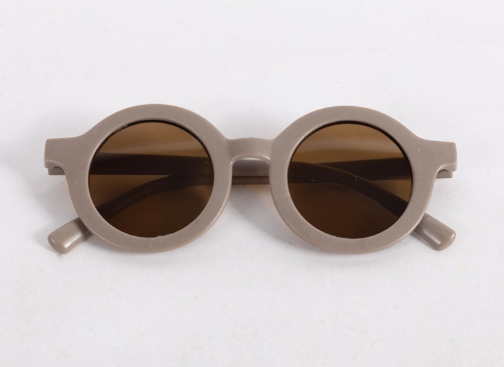 عینک بچگانه گرد