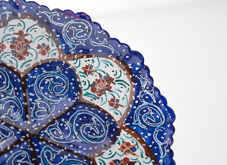 بشقاب میناکاری