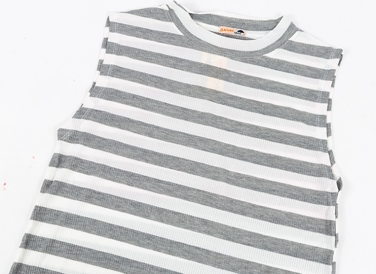 زیر سارافونی راه راه زنانه