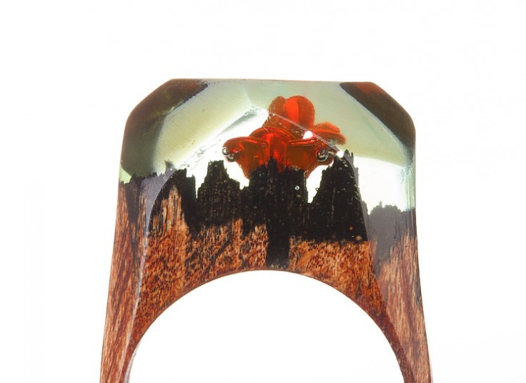 انگشتر چوبی گل رز