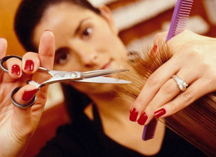 تخفیف 50 درصدی اصلاح موی سر و ماسک صورت در منزل شما