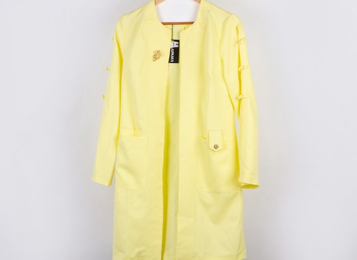 مانتو زنانه APAMA