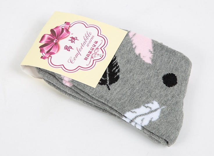 جوراب زمستانی زنانه