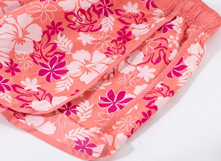 شلوارک زنانه mistral