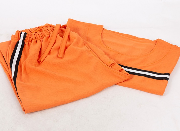 ست نیم تنه شلوار ابروبادی