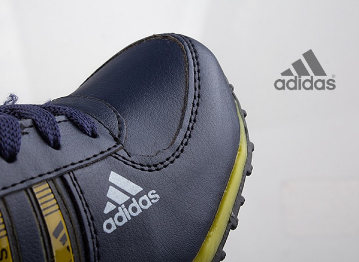 کفش ورزشی زنانه Adidas