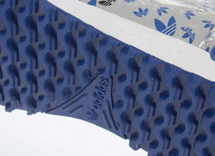 کفش adidas مدل ZX 700