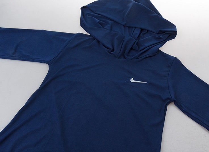مانتو اسپرت کلاهدار طرح Nike