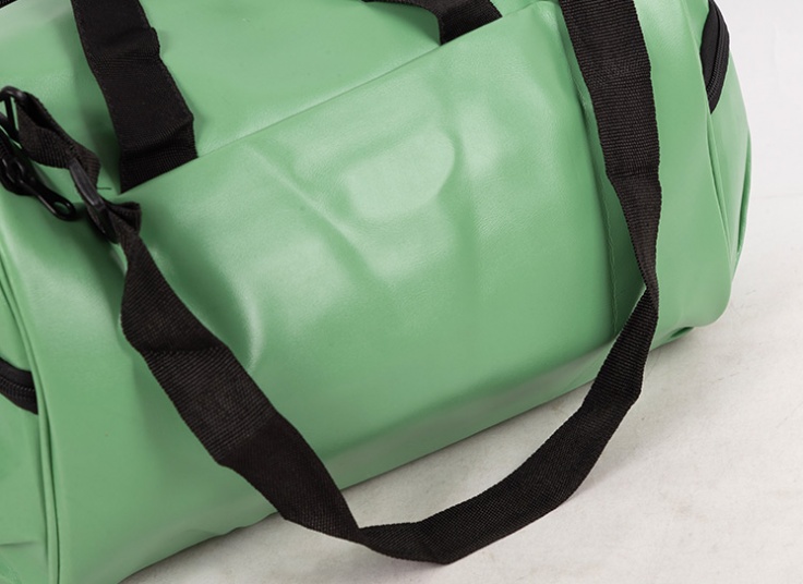 ساک ورزشی چرم Nike