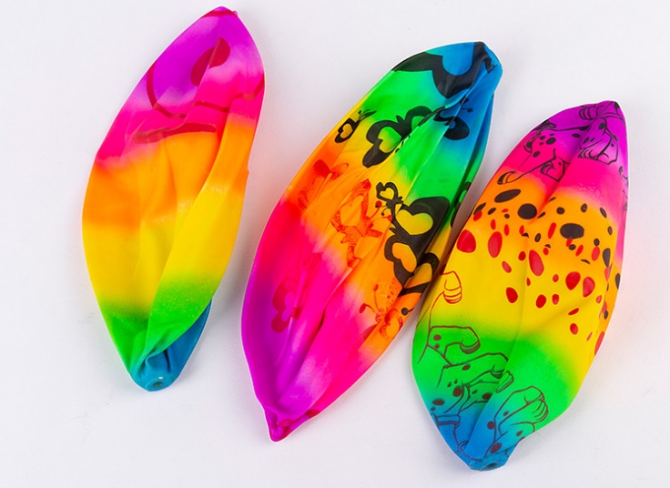 توپ بادی رنگین کمانی