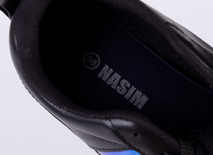 کفش زنانه هولوگرامی Adidas