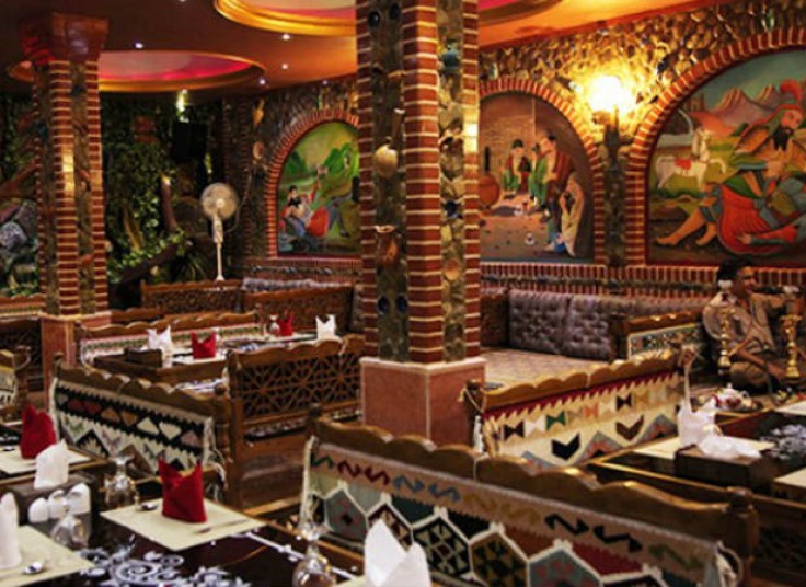 رستوران سنتی کندمیز