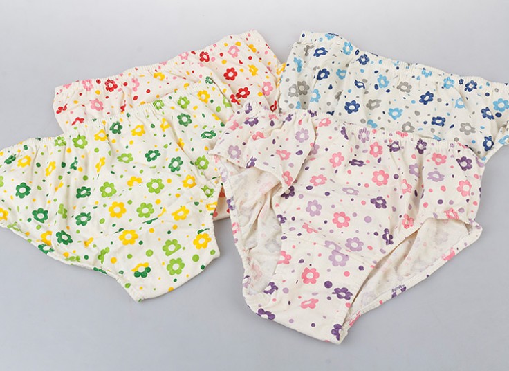 پکیج چهار تایی لباس زیر زنانه طرحدار