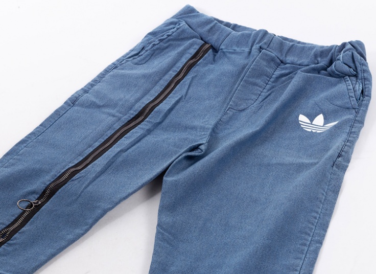 شلوار اسلش مردانه‌ طرح adidas