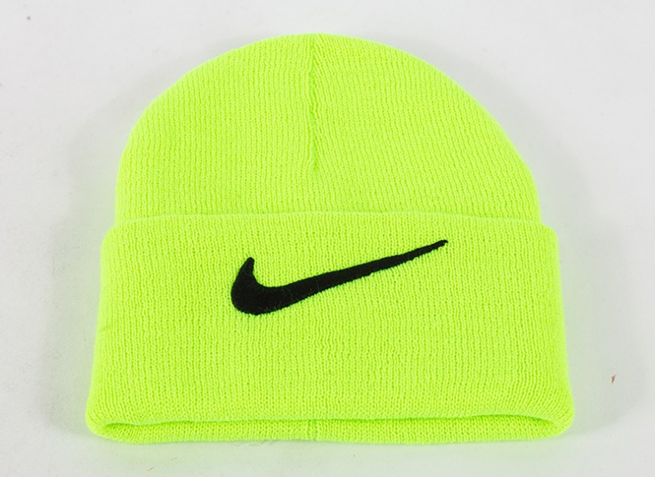 کلاه بافت Nike