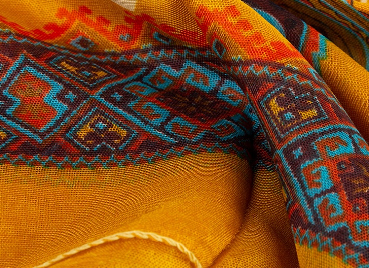 روسری نخی طرح اسلیمی