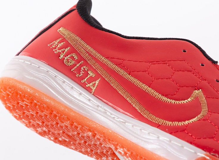 کتانی سالنی طرح NIKE