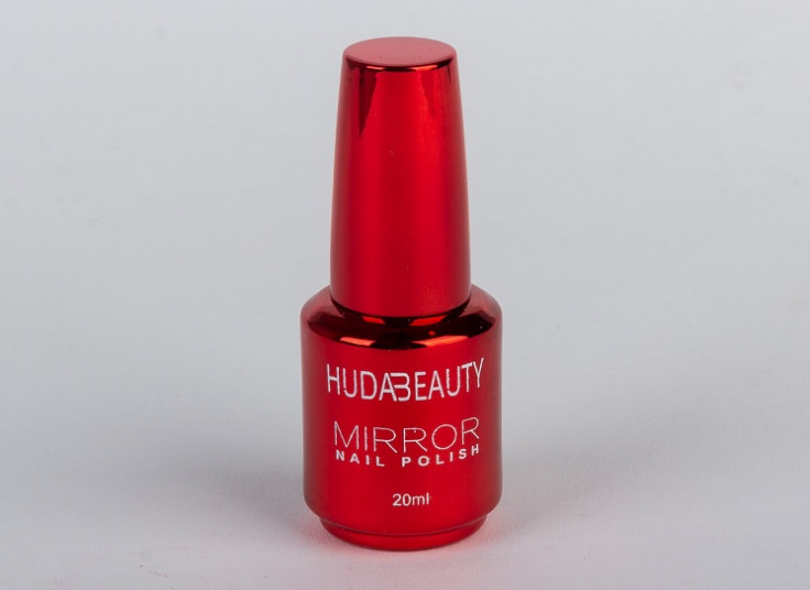 لاک ناخن Huda Beauty