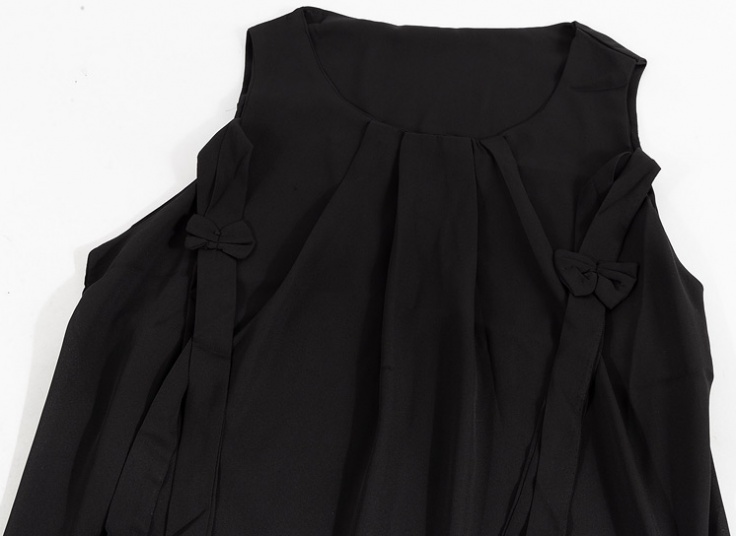 تاپ حریر جلو پلیسه