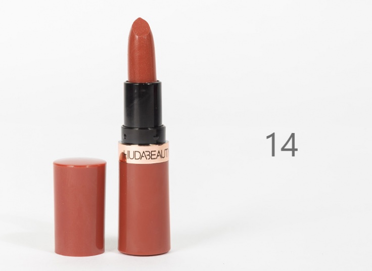 رژ لب گلیتری Huda Beauty