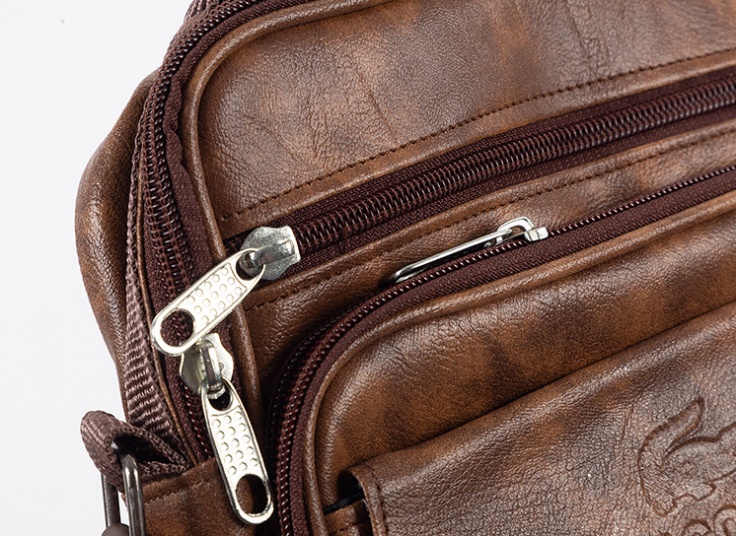 کیف دوشی مردانه طرح LACOSTE