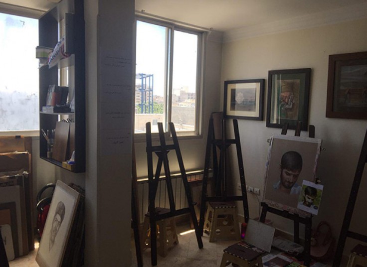 نقاشی و خلاقیت در گالری ستاره