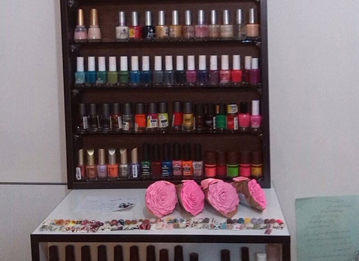 سالن زیبایی سانی