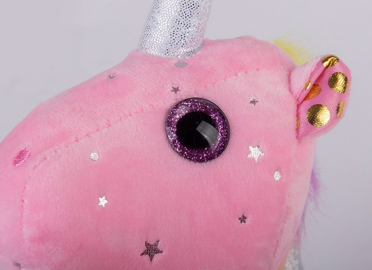 عروسک اسب تک شاخ