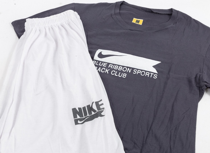 تیشرت و شلوارک طرح Nike