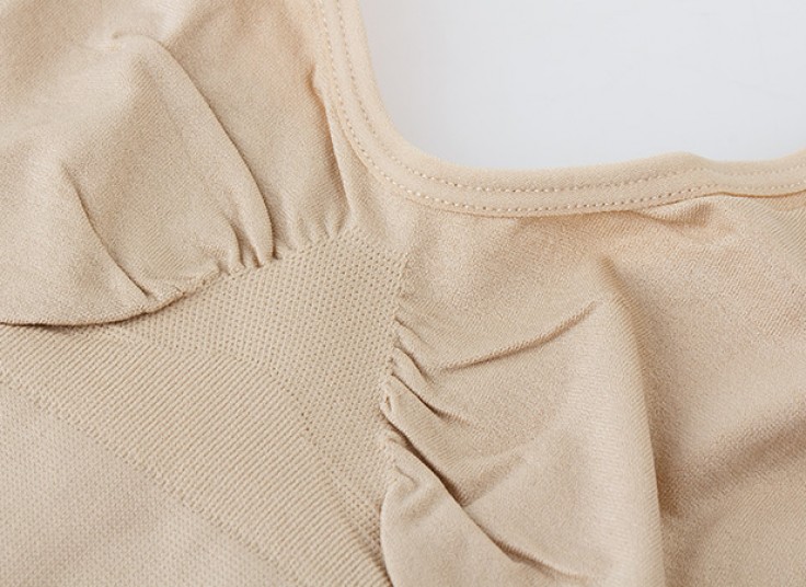 نیم تنه و فرم دهنده