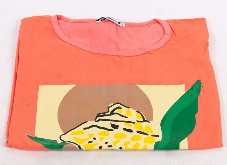 تاپ آستین افتاده چاپدار