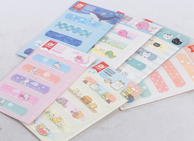 چسب زخم فانتزی