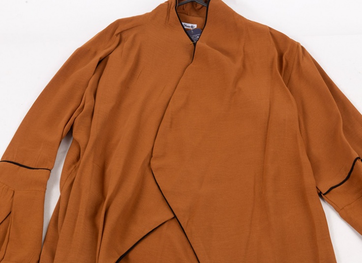 مانتو جلو باز زنانه