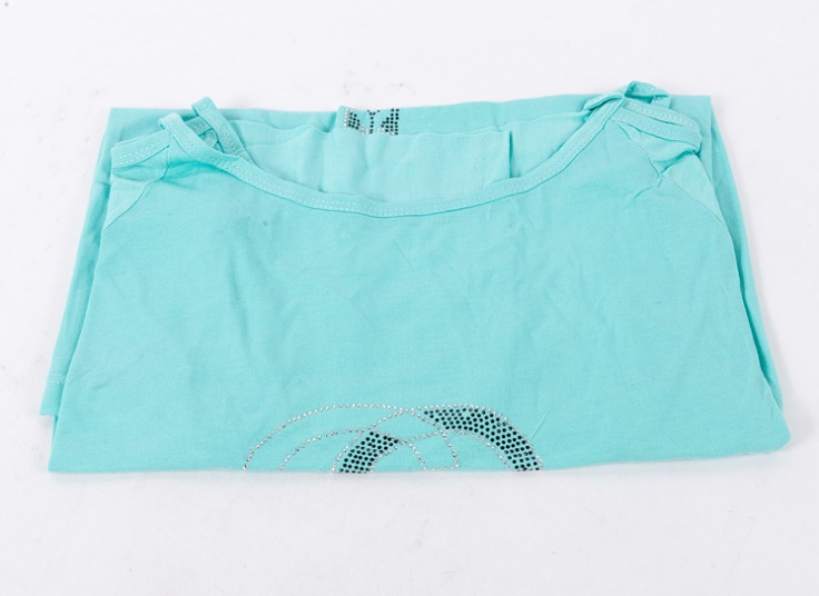 بلوز یقه گره ای طرح Gucci