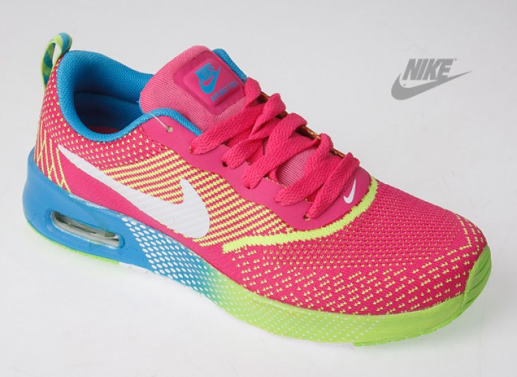 کفش ورزشی NIKE