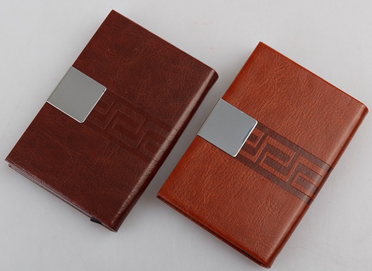 جاکارتی چرمی طرح Versace