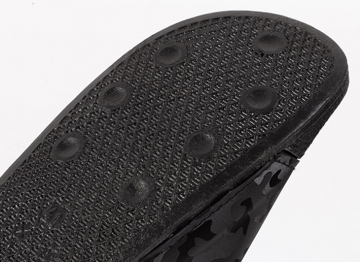 دمپایی مردانه adidas