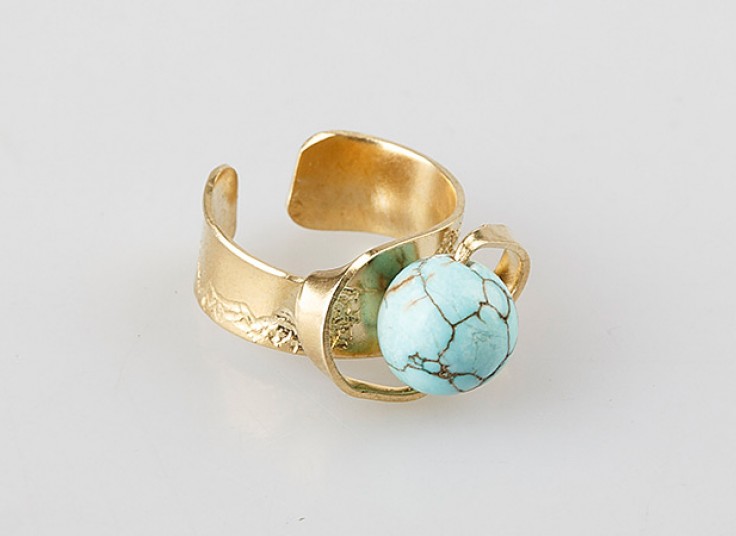 انگشتر ماه تولد