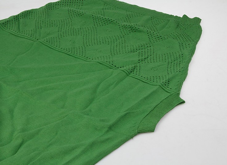 بافت یقه شل زنانه