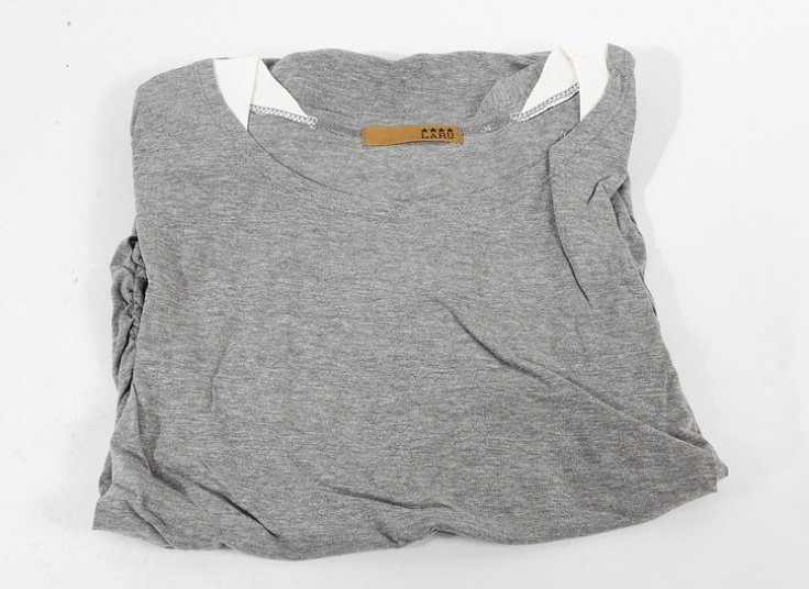 تیشرت زنانه LARU