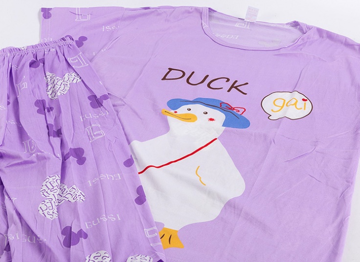 ست تیشرت شلوارک طرحدار