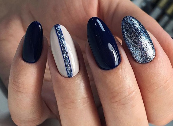 خدمات ناخن در سالن نینا