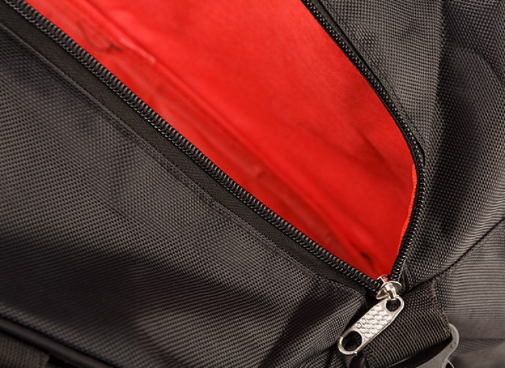 ساک ورزشی طرح Supreme