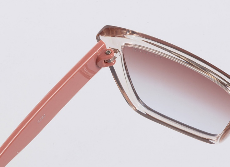 عینک آفتابی زنانه FADEINR مدل 3484