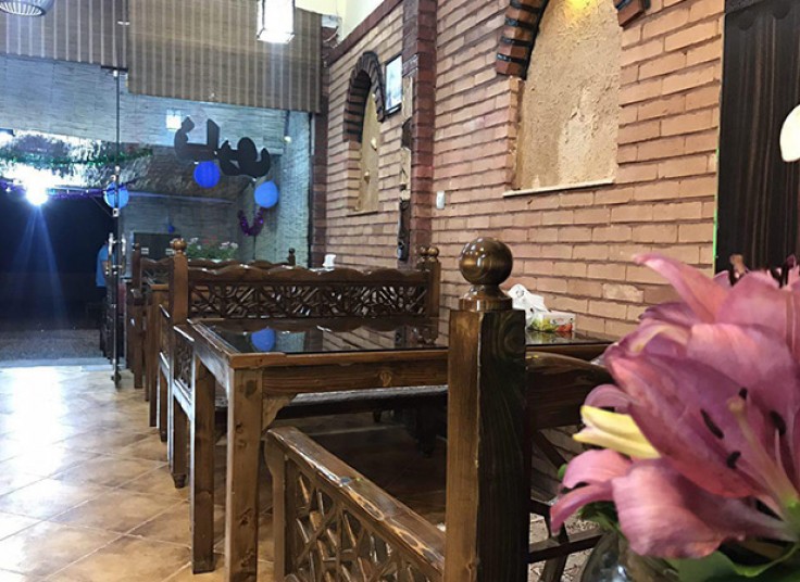 سرویس چای و قلیان سفره خانه کلبه شهریار