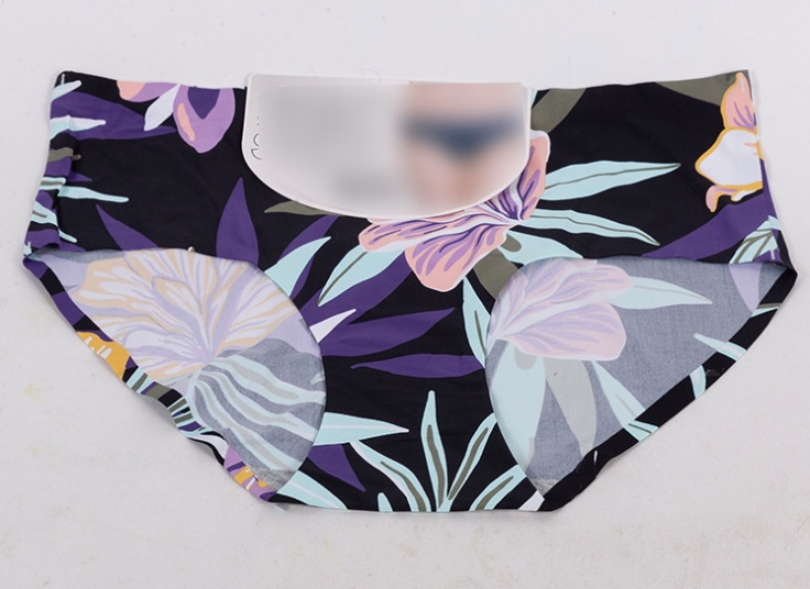 لباس زیر زنانه بدون دوخت Hana