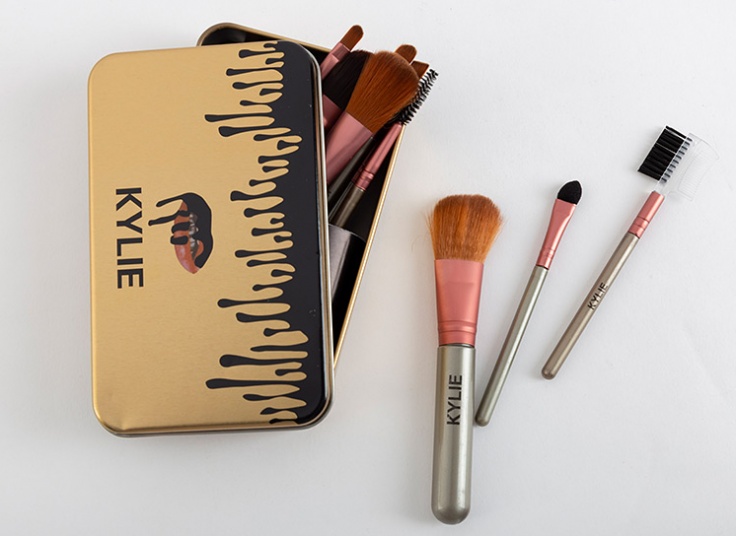 پک براش آرایشی Kylie